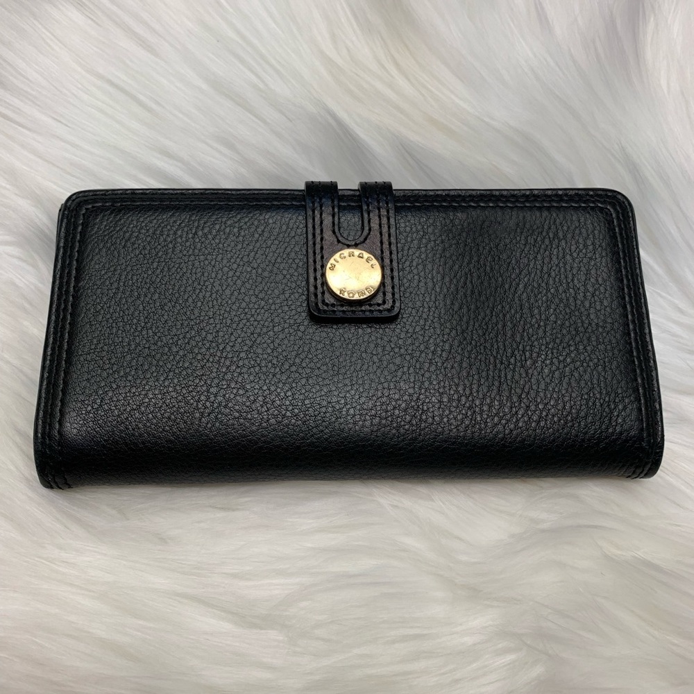 Micheal Kors wallet